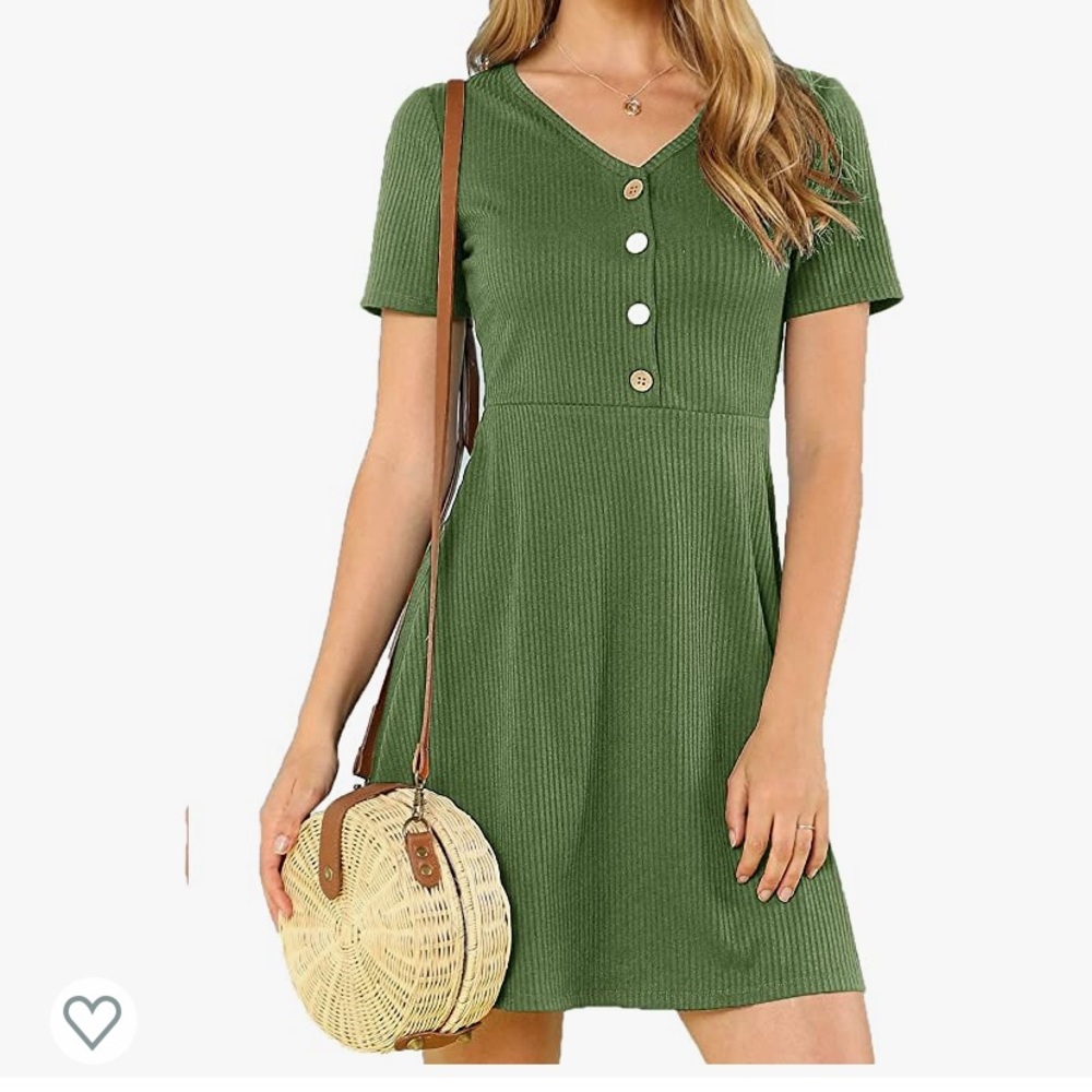 NWT Medium Women’s Button Up Ribbed Dress - Green